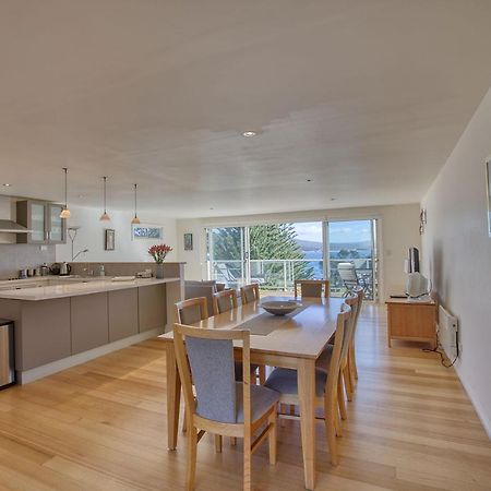 Quarterdeck Apartment Binalong Bay Kültér fotó